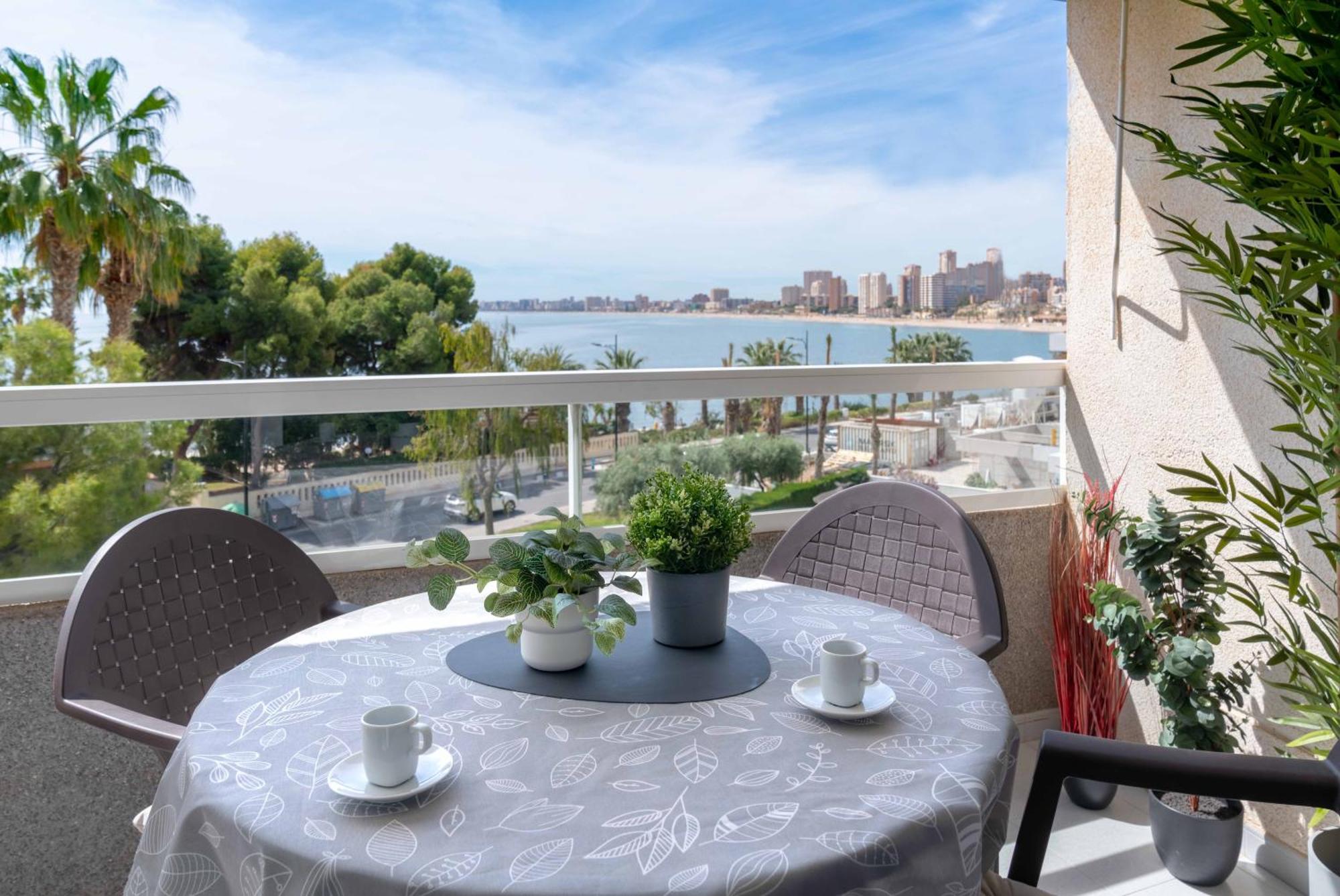 אל קאמפיו B L U E: Muchavista Sea View Apartment מראה חיצוני תמונה